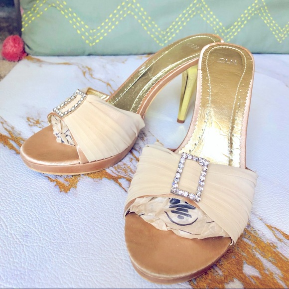 CLN Gold and Beige Formal Slip-On Heels - Picture 1 of 6